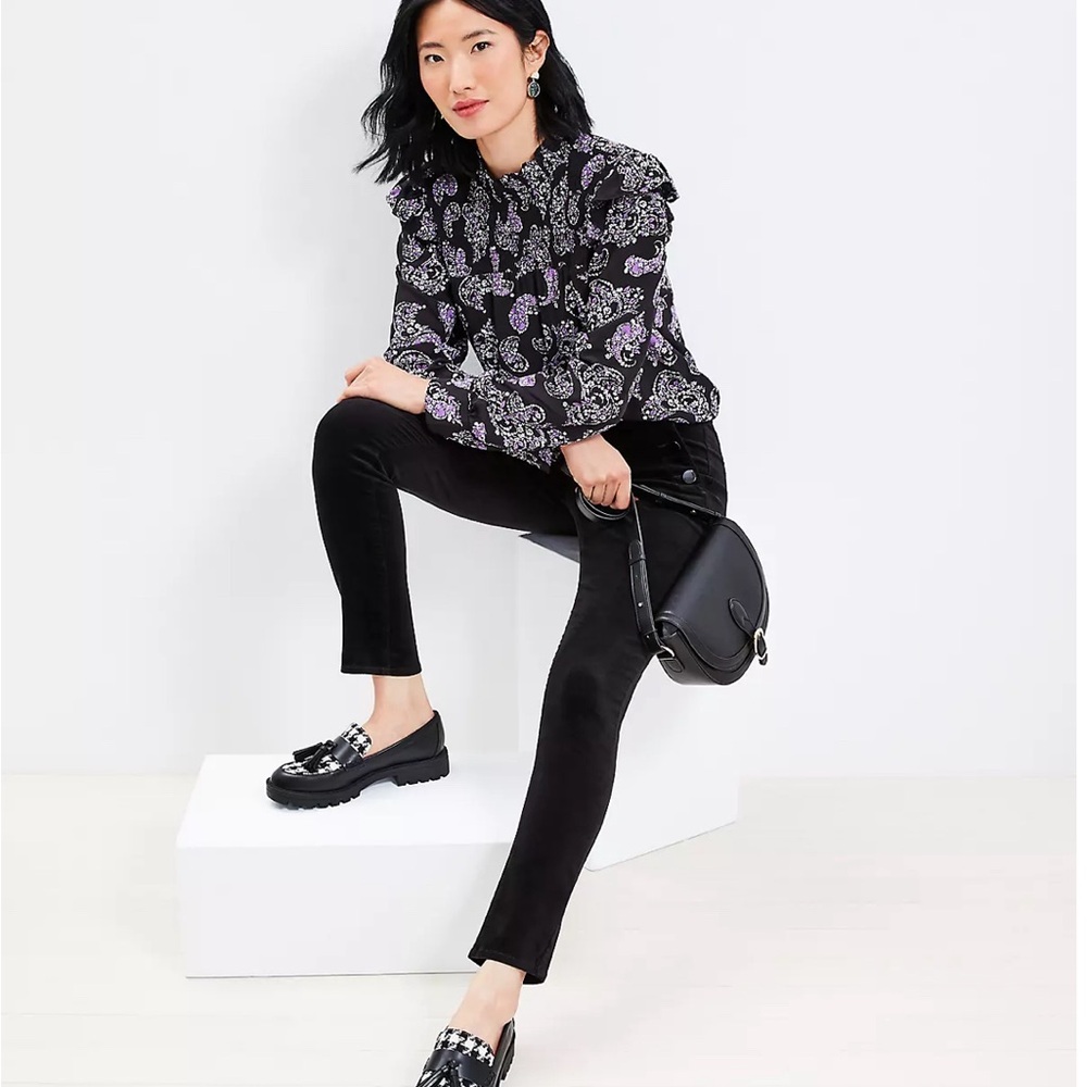 Curvy Mariner Skinny Pants in Velvet - Black - NWT - LOFT